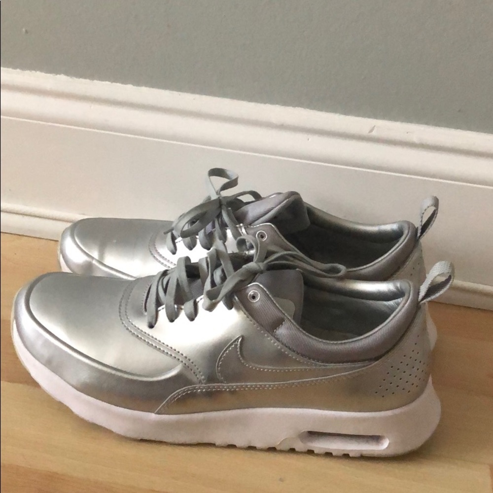 Nike Special Edition Silver Sneakers